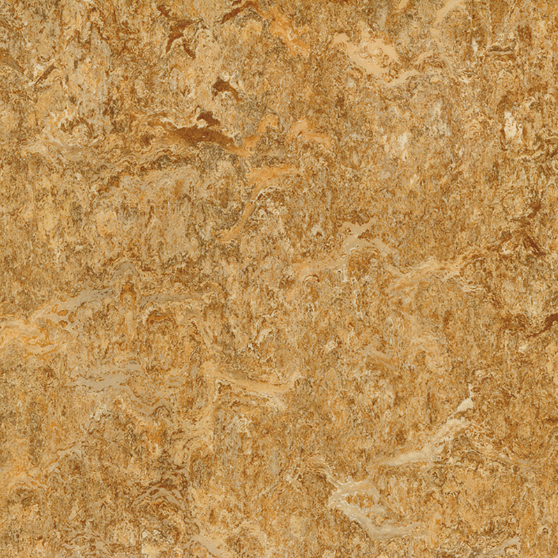 Friotaíocht stain & urláir ilchineálach ar chostas íseal