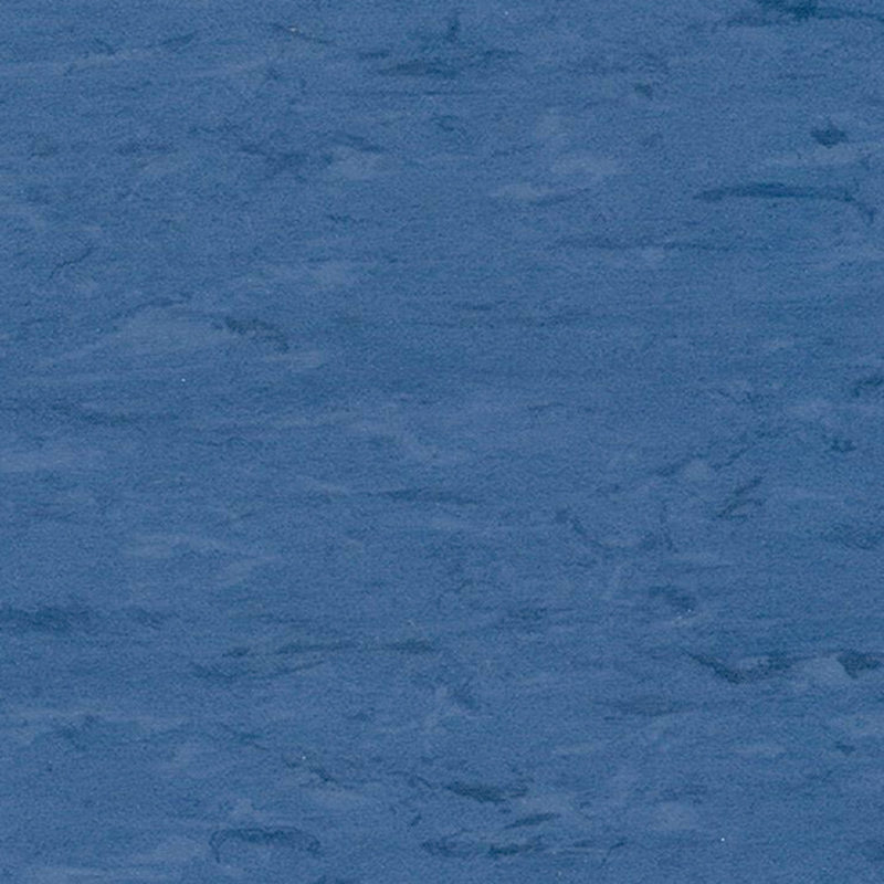 Cruthúnas dóiteáin & urláir ilchineálach a ghlanadh go héasca